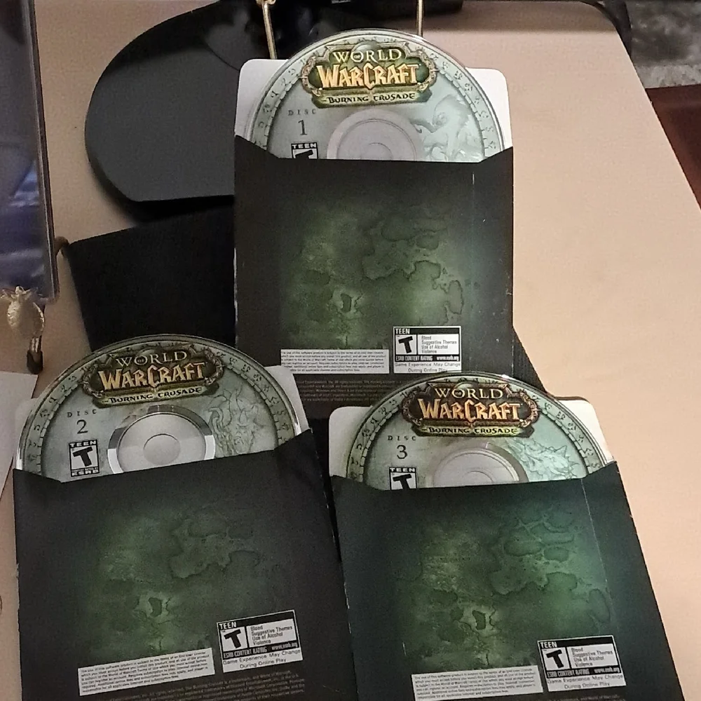 World of Warcraft Game Set with Guest Passes
